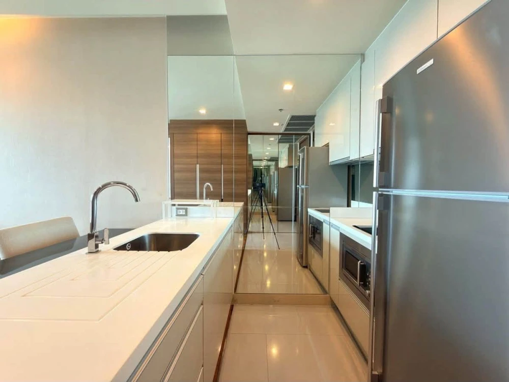 🏠🌃 ให้เช่า คอนโด ดิ แอดเดรส สาทร 🏠🌃