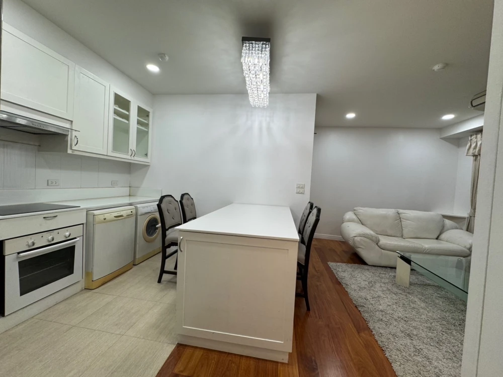 🏠🌃 ให้เช่า คอนโด บ้าน ถนน สารสิน 🏠🌃