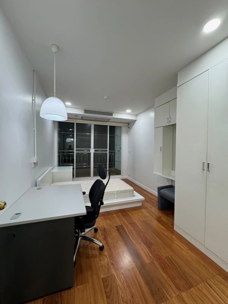 🏠🌃 ให้เช่า คอนโด บ้าน ถนน สารสิน 🏠🌃