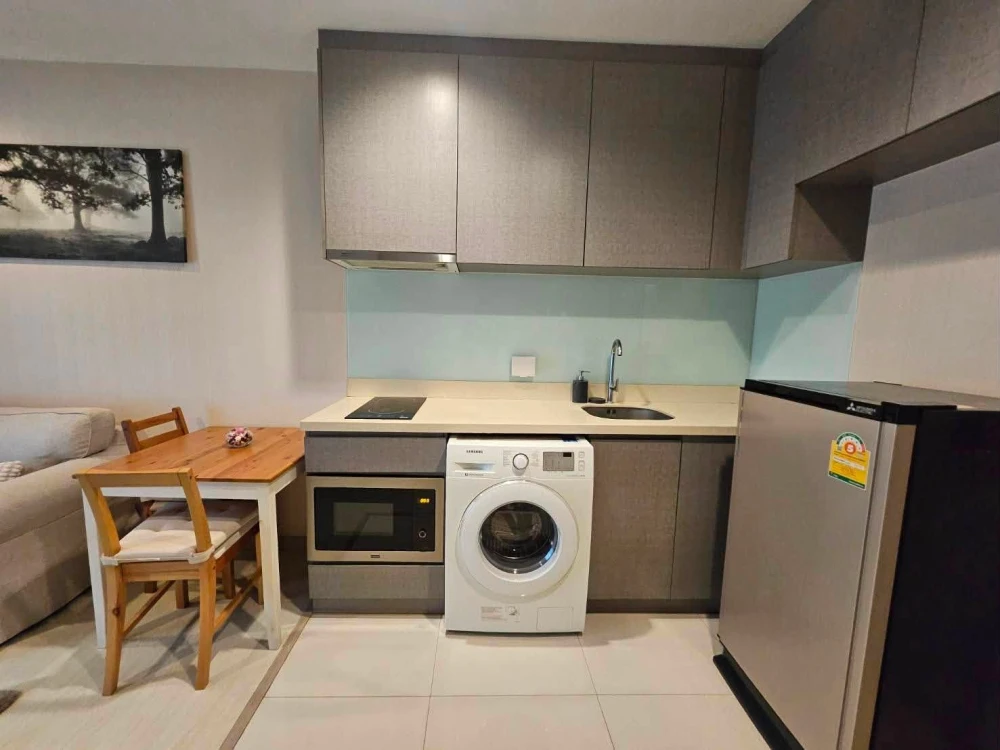 🏠🌃 ให้เช่า  คอนโด ริทึ่ม สุขุมวิท 36-38  🏠🌃