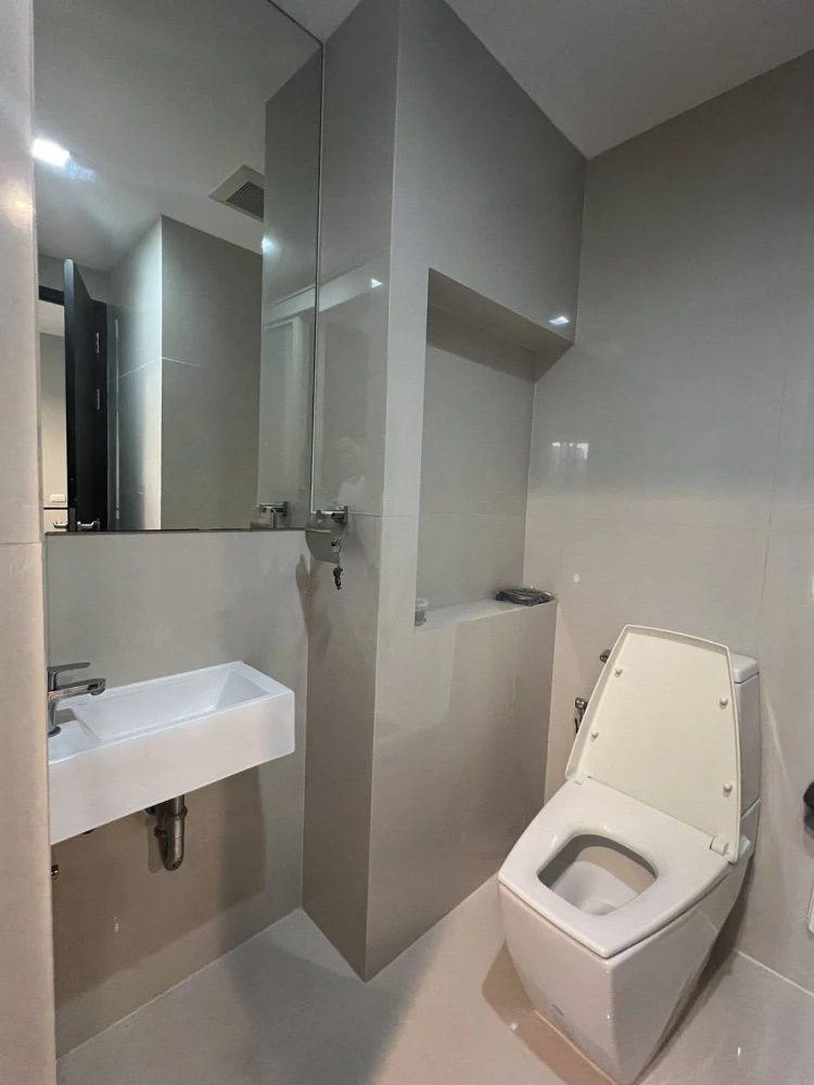 🏠🌃 ให้เช่า คอนโด ริทึ่ม สุขุมวิท44/1 🏠🌃