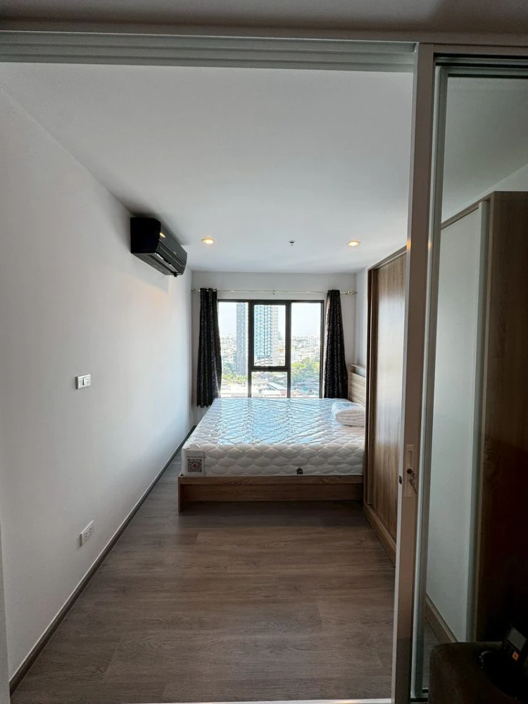 🏠🌃 Condo for Rent: Regent Home Wutthakat 🏠🌃