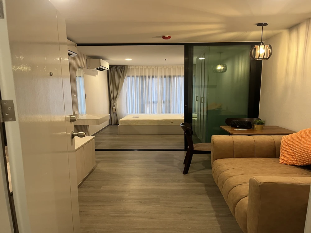 🏠🌃 ให้เช่า  คอนโด รีเจ้นท์ โฮม วุฒากาศ   🏠🌃