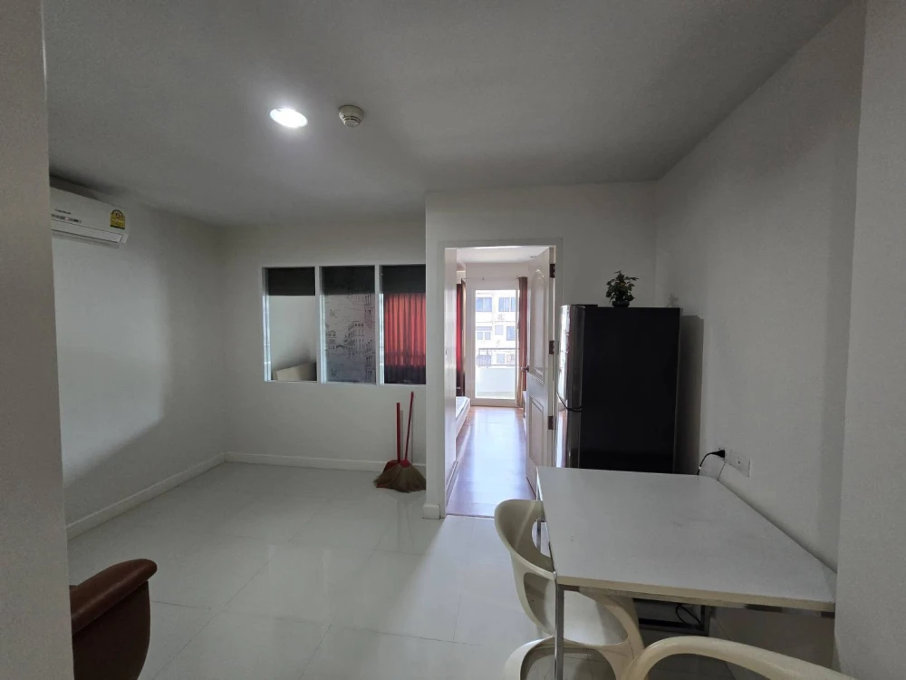 🏠🌃 ให้เช่า คอนโด สุรางศ์  รีสอทร์ 🏠🌃