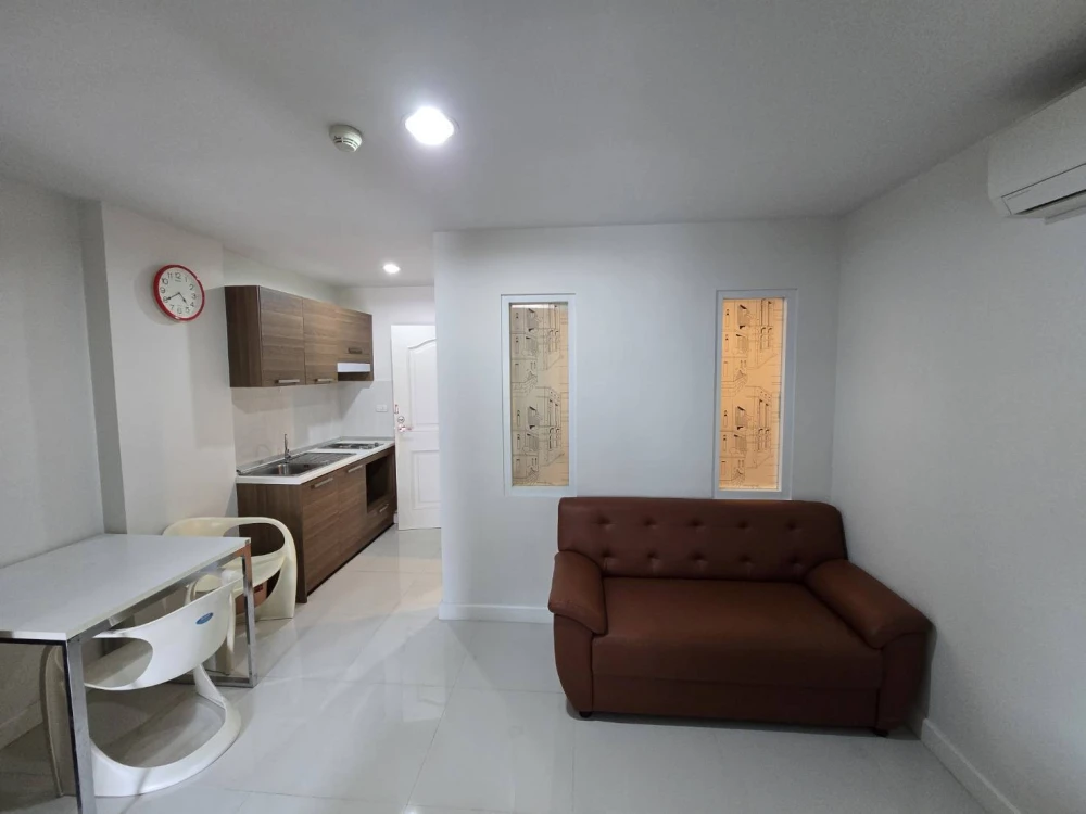 🏠🌃 ให้เช่า คอนโด สุรางศ์  รีสอทร์ 🏠🌃