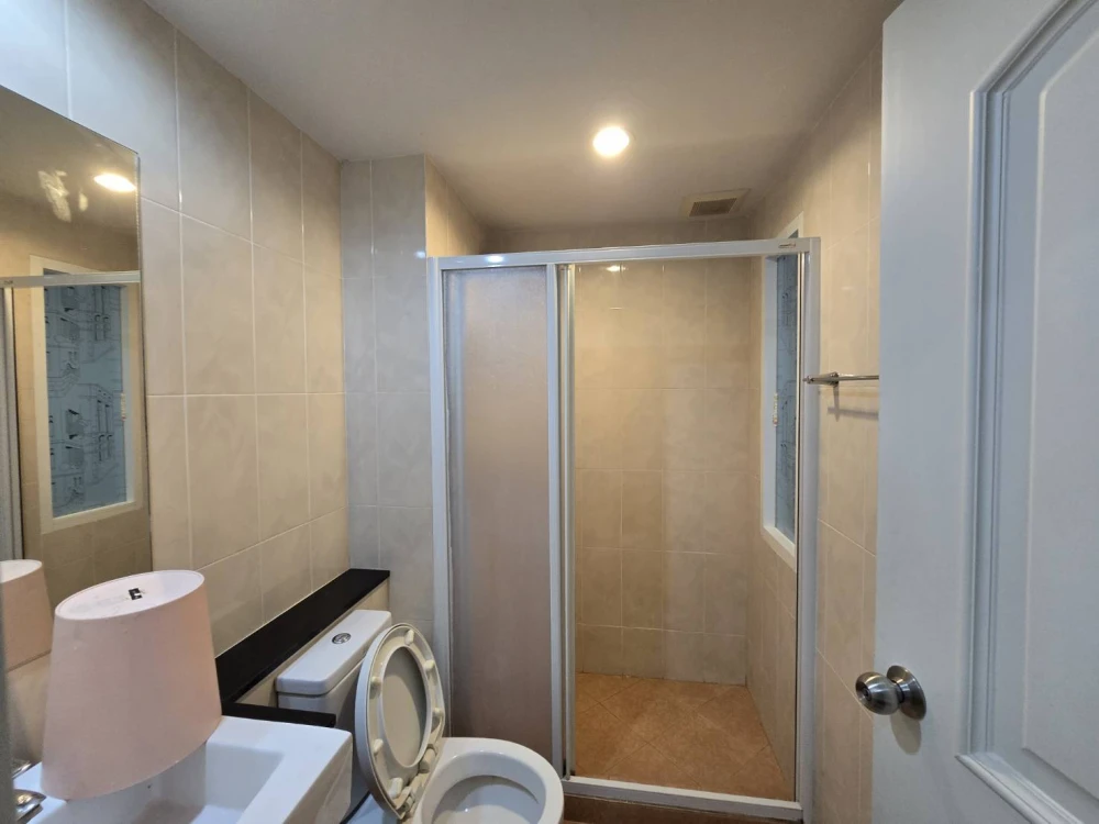 🏠🌃 ให้เช่า คอนโด สุรางศ์  รีสอทร์ 🏠🌃