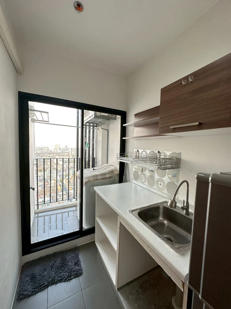 🏠🌃 ให้เช่า คอนโด เดอะ ทรี อินเตอร์เชนจ์  🏠🌃