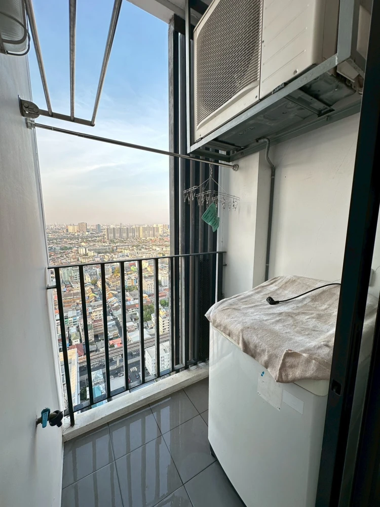 🏠🌃 ให้เช่า คอนโด เดอะ ทรี อินเตอร์เชนจ์  🏠🌃