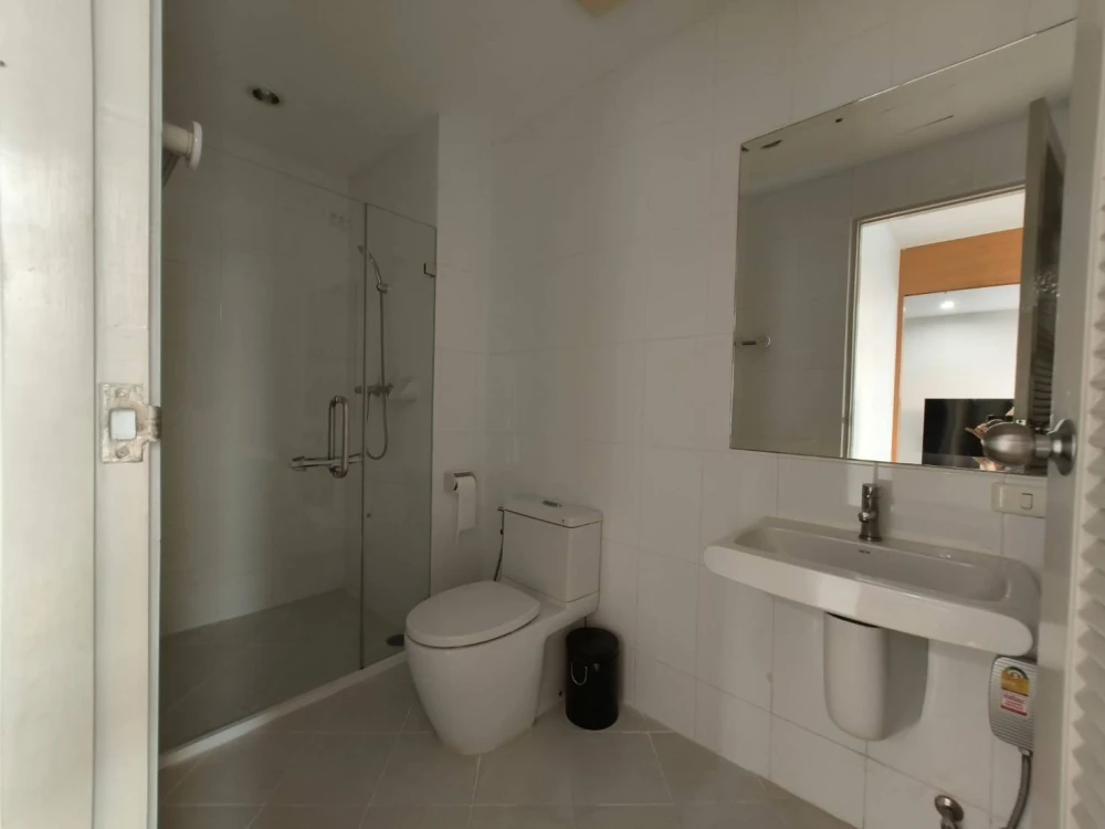 🏠🌃 ให้เช่า คอนโด เดอะ มาสเตอร์ เซ็นเธรี่ยม 🏠🌃