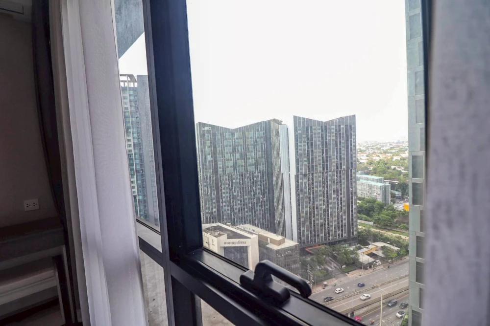 🏠🌃 ให้เช่า คอนโด เมทริส พระราม9-รามคำเเหง  🏠🌃