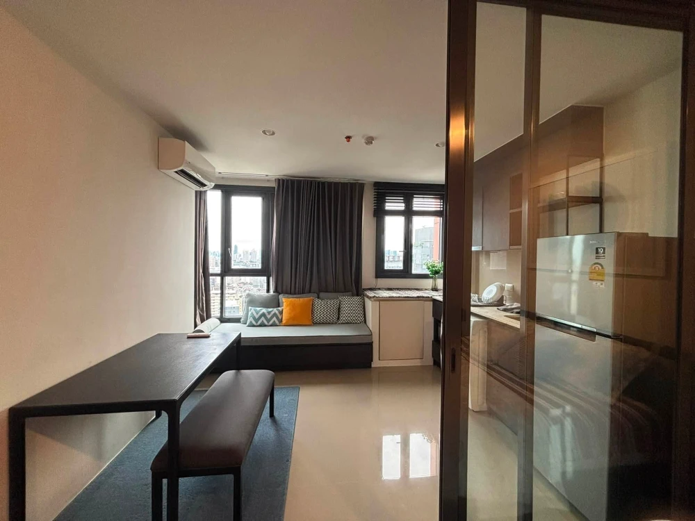 🏠🌃 ให้เช่า  คอนโด เอ็กซ์ที ห้วยขวาง  🏠🌃