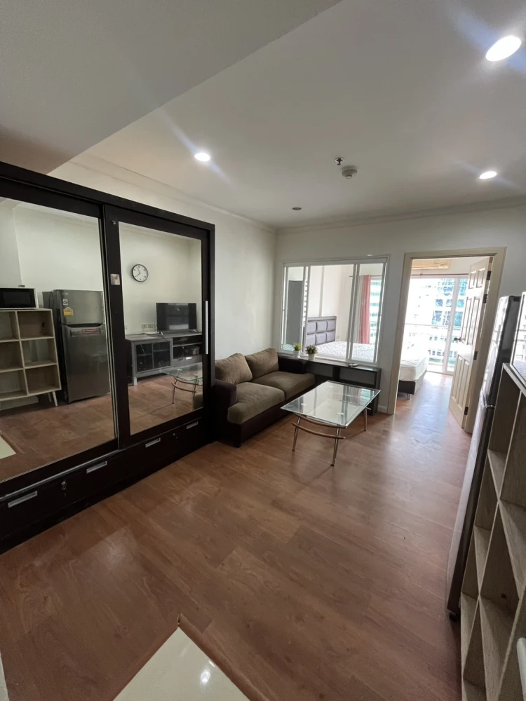 🏠🌃 ให้เช่า คอนโด เเกรนด์ พาร์ค วิว อโศก  🏠🌃