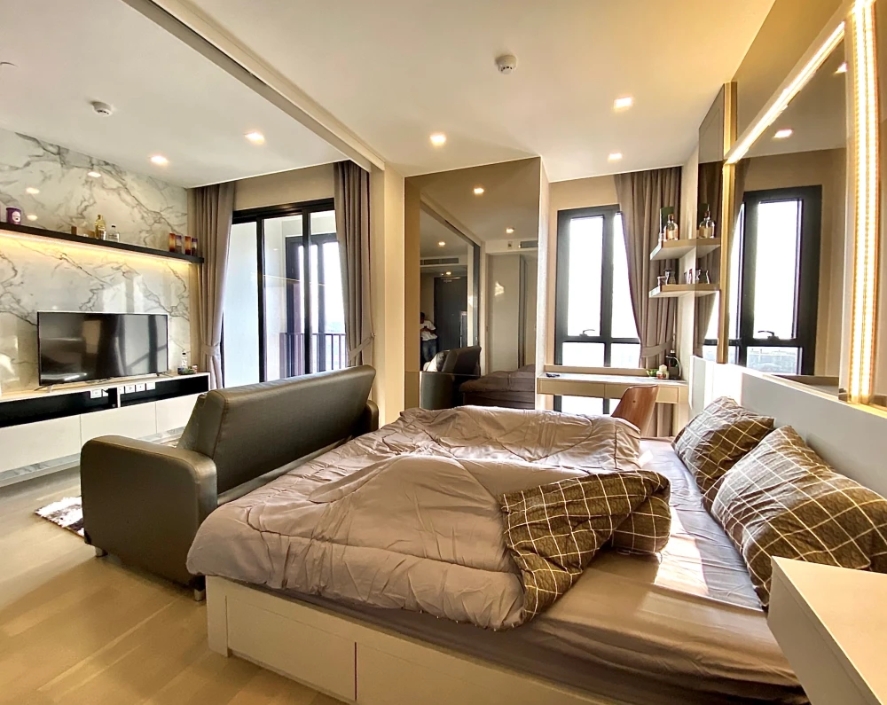 🏠🌃 ให้เช่า คอนโด เเอชตัน ฮโศก  🏠🌃