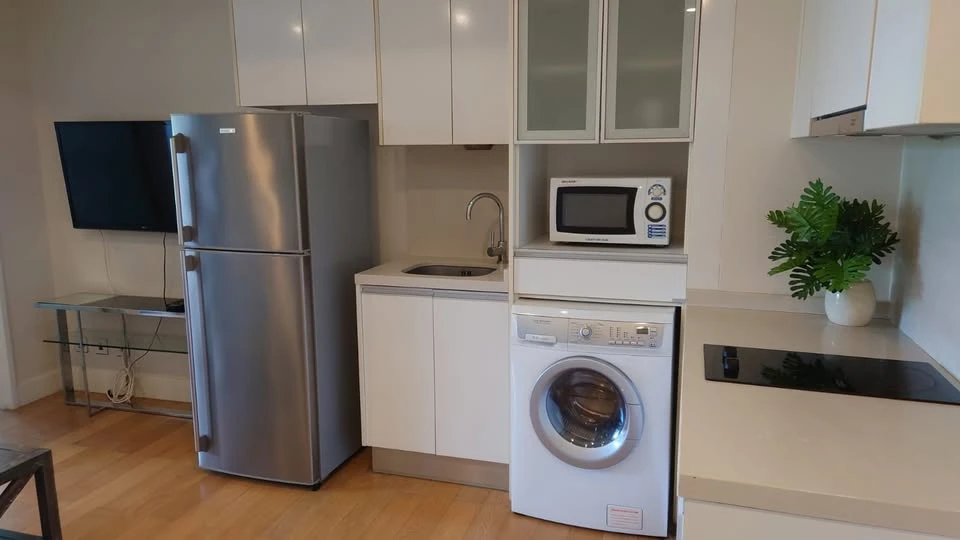 🏠🌃 ให้เช่า คอนโด โคเรสชิโอ สาทร-พัฒนา 🏠🌃