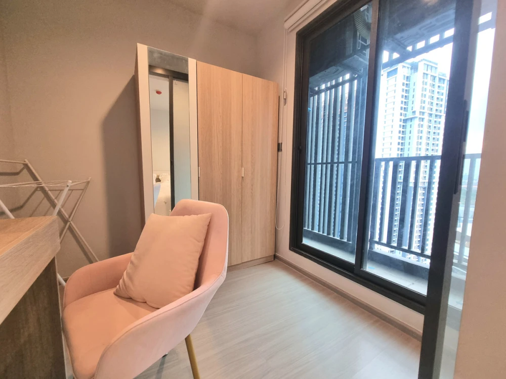 🏠🌃 ให้เช่า คอนโด ไลฟ์ ลาดพร้าว  🏠🌃