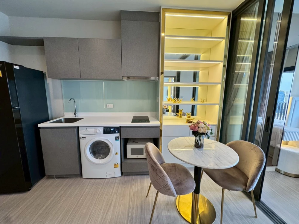 🏠🌃 ให้เช่า   คอนโด ไลฟ์ อโศก ไฮป์ 🏠🌃