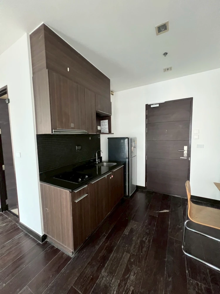 🏠🌃 ให้เช่า คอนโด ไอดีโอ คิว พญาไท  🏠🌃