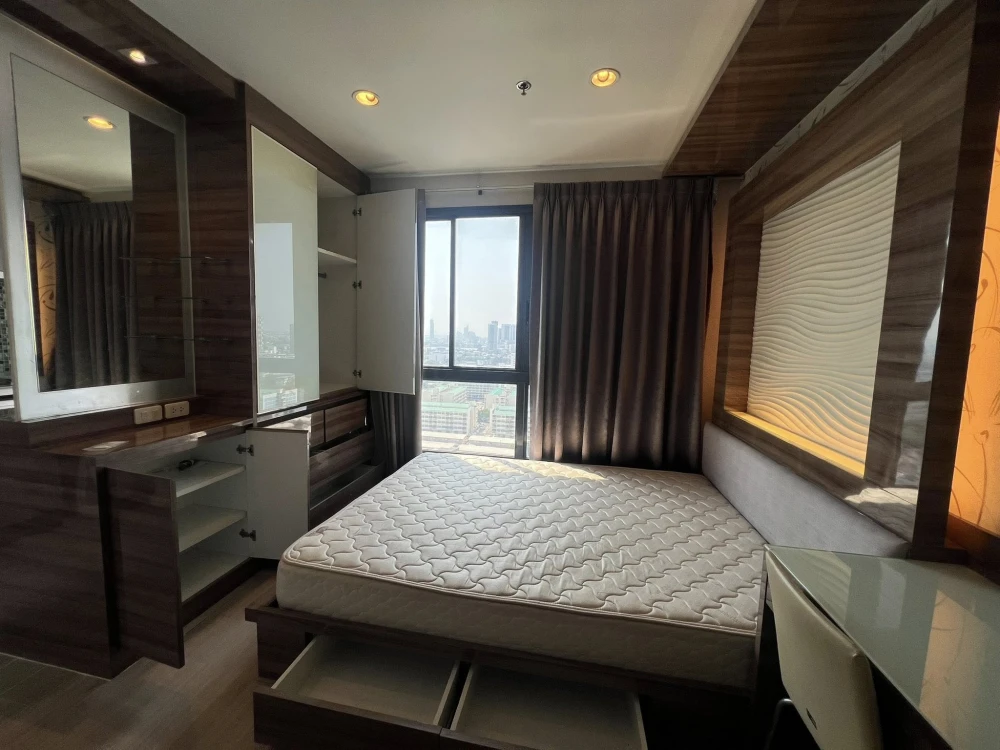 🏠🌃 ให้เช่า คอนโด ไอดีโอ สาทร-ตากสิน   🏠🌃