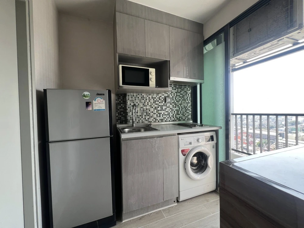 🏠🌃 ให้เช่า คอนโด ไอดีโอ สาทร-ตากสิน   🏠🌃