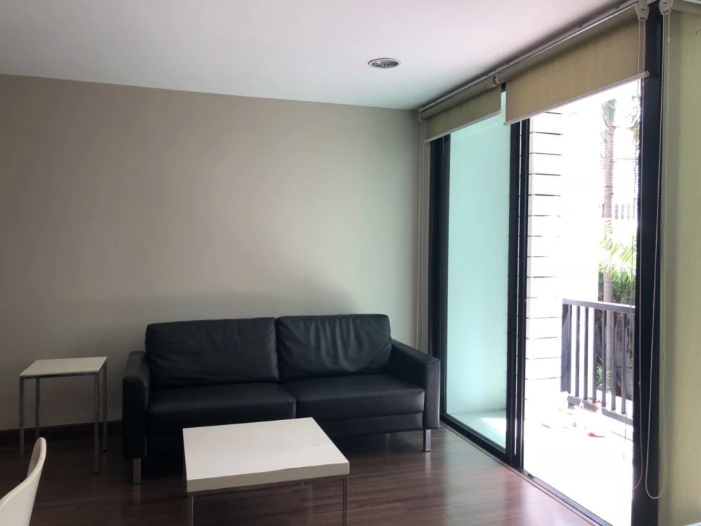 🏠🌃 ให้เช่า ดี 65 คอนโดมิเนียม   🏠🌃
