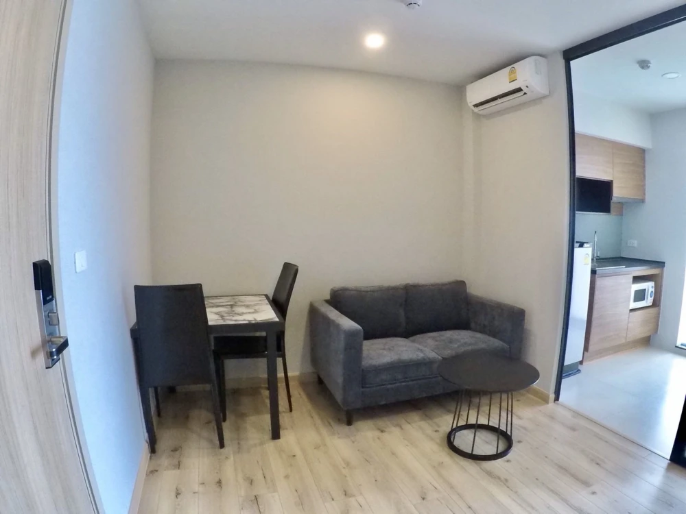 🏠🌃 ให้เช่า บริกซ์ คอนโดมิเนียม  🏠🌃