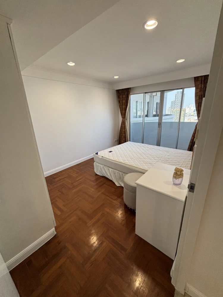 🏠🌃 ให้เช่า วิทยุ  คอมเพล็กซ์  🏠🌃