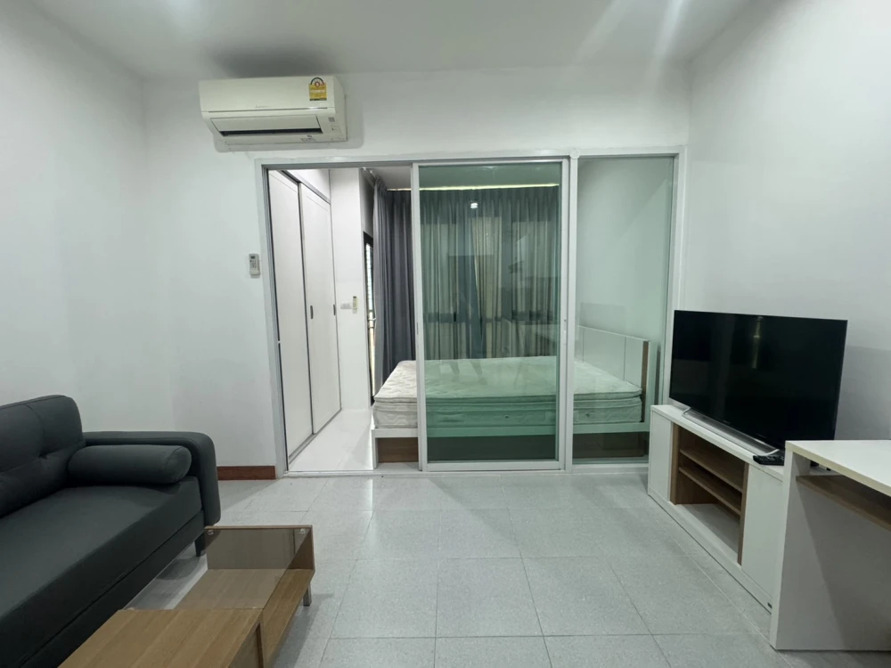🏠🌃 Condo for Rent: Estro Condominium 🏠🌃