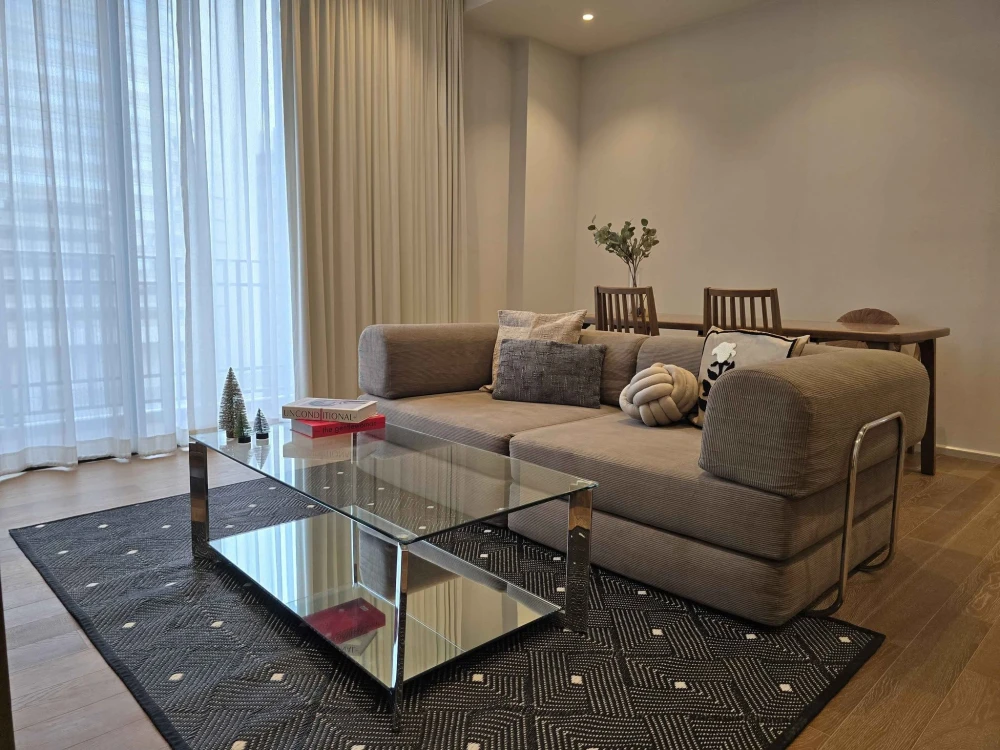 ✨ ให้เช่า | MUNIQ Langsuan — ห้องหรูพื้นที่กว้าง วิวเปิดโล่ง ใกล้สวนลุมฯ 🌿