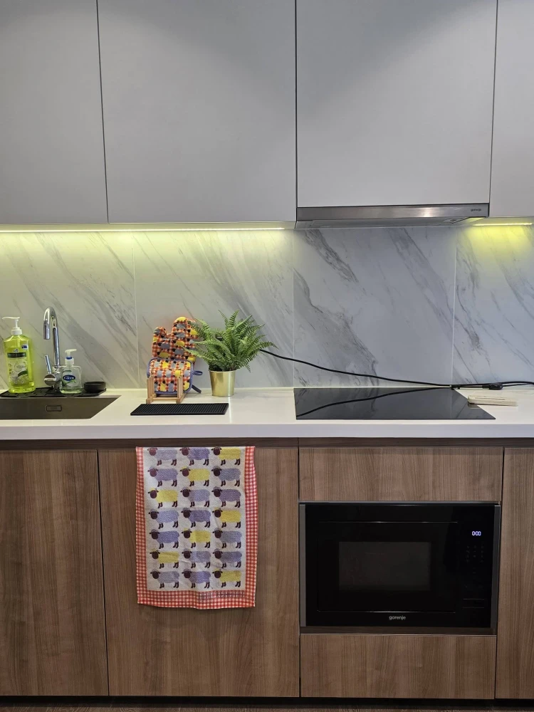 ✨ ให้เช่า | MUNIQ Sukhumvit 23 — ห้องหรูชั้นสูง วิวเปิดโล่ง ใจกลางอโศก 🏙️