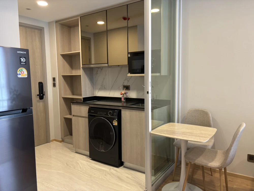 🎨🏙️ ให้เช่า Chewathai Residence Thonglor | ห้องใหม่ ขนาดใหญ่ อยู่สบาย ใจกลางทองหล่อ! 🏙️🎨