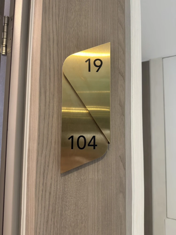 🎨🏙️ ให้เช่า Chewathai Residence Thonglor | ห้องใหม่ ขนาดใหญ่ อยู่สบาย ใจกลางทองหล่อ! 🏙️🎨