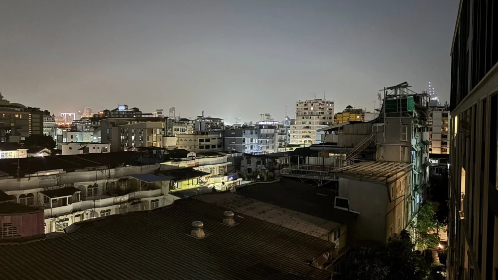 🐾🌿 ให้เช่า Maestro 03 Ratchada – Rama 9 ห้องมุม Pet Friendly สุดคิ้วท์! 🌿🐾