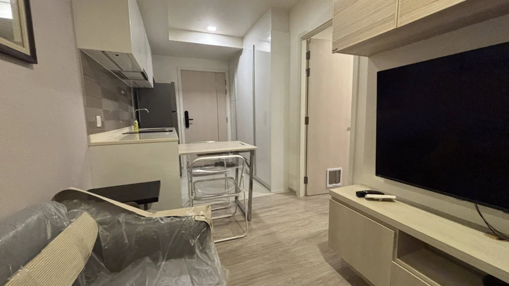 🐾🌿 ให้เช่า Maestro 03 Ratchada – Rama 9 ห้องมุม Pet Friendly สุดคิ้วท์! 🌿🐾