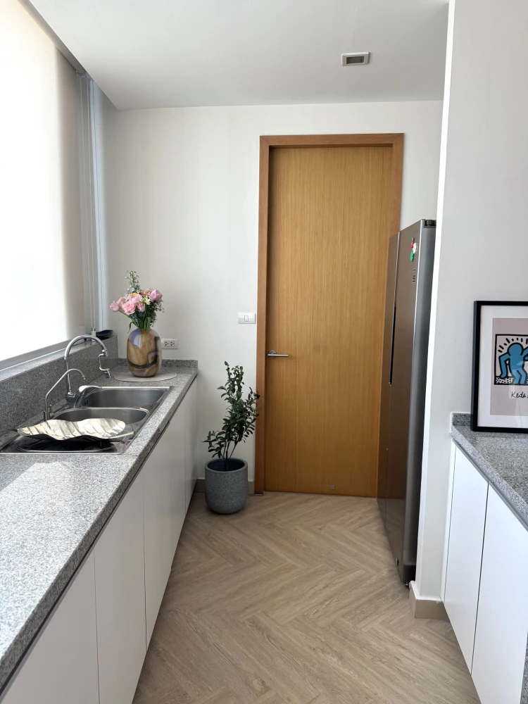 💎🏙️ ให้เช่า Millennium Residence @ Sukhumvit 16 | ห้องใหญ่หรู วิวสูง พร้อมอยู่! 🏙️💎