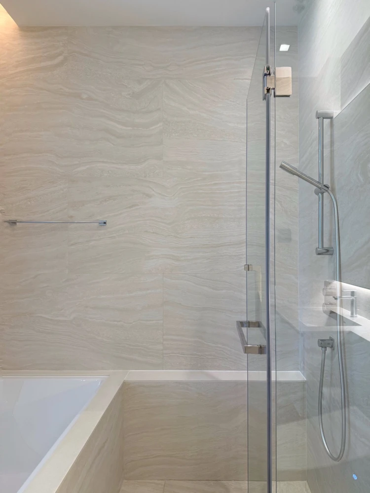 🏙️🕊️ ให้เช่า The Strand Thonglor ห้องหรู Minimal Luxury ใจกลางทองหล่อ! 🕊️🏙️