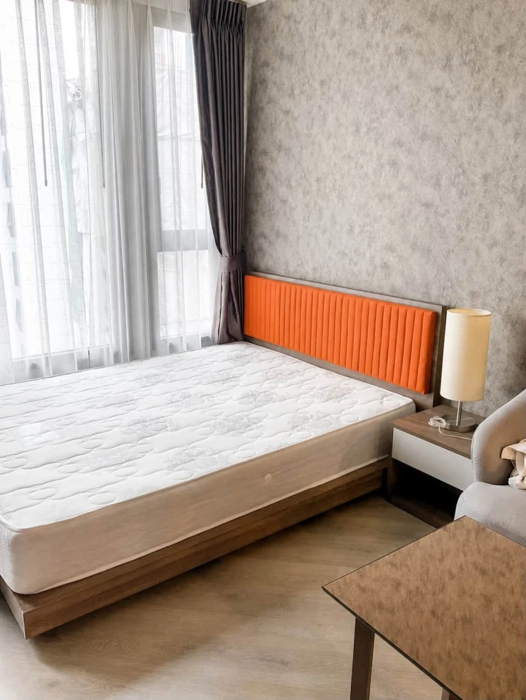 🏠🌃 For Sale / Rent: The Base Saphan Mai Condo 🏠🌃