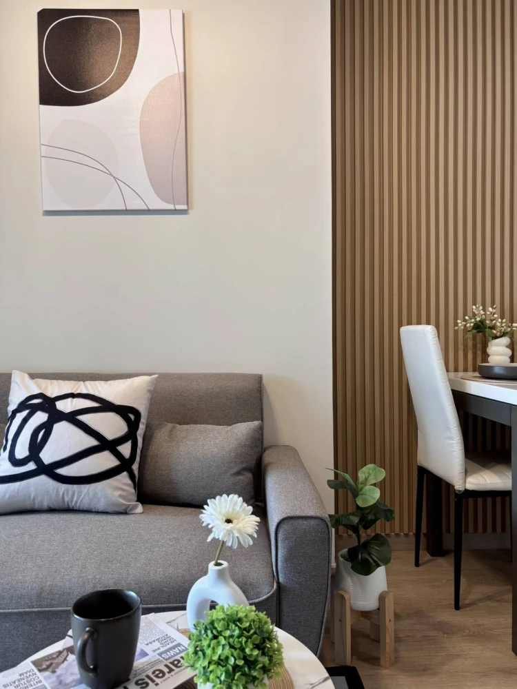 🌟🏙️ For Sale / Rent: Centric Sathorn – St. Louis | Newly Renovated Unit Near BTS! 🏙️🌟