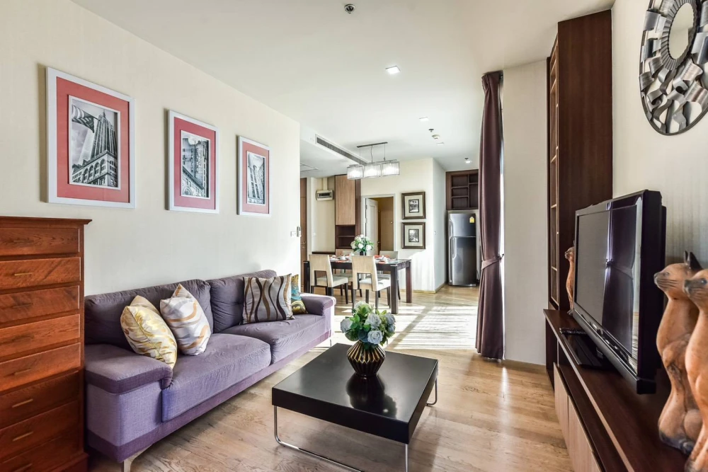 🏙️✨ For Sale & Rent: Noble Refine Condo | 2-Bedroom Corner Unit in the Heart of the City, Ready to Move In! ✨🏙️