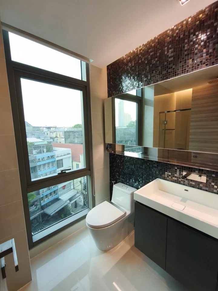 🏙️✨ For Sale / Rent – The Room Charoenkrung 30 ✨🏙️