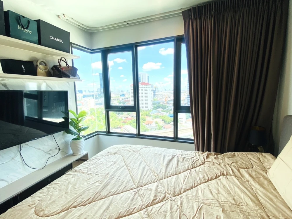🏙️✨ For Sale: Life Ladprao – Prime Location Next to BTS! ✨🏙️