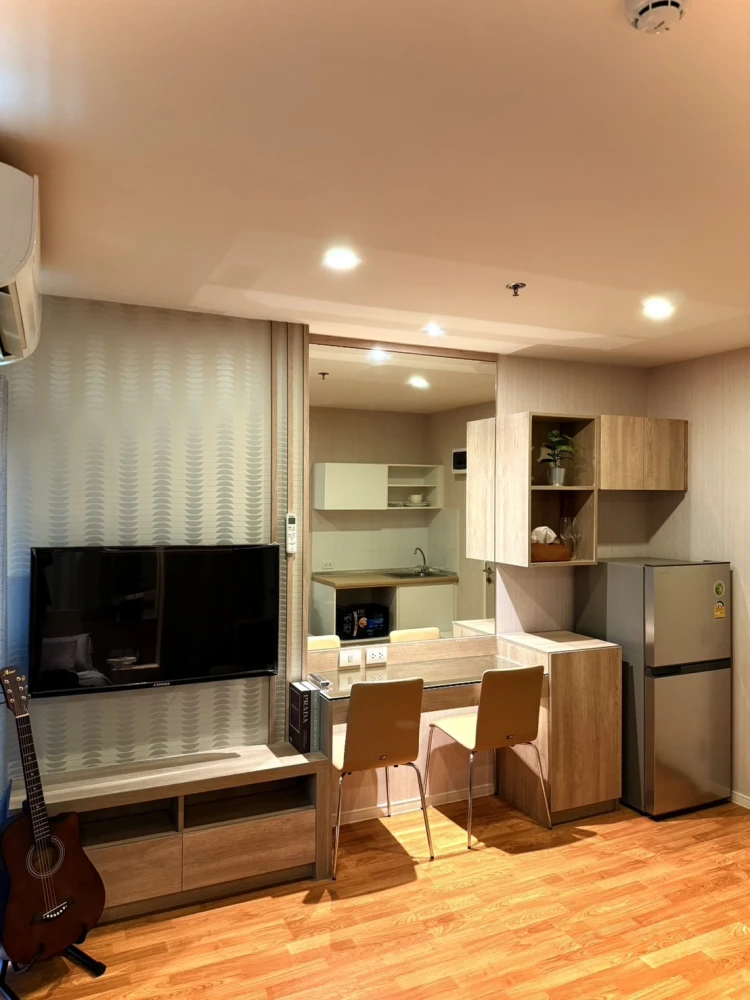 🍃🏢 For Sale: Lumpini Park Boromarajonani – Sirindhorn | Lovely room, great investment opportunity, good yield! 🏢🍃