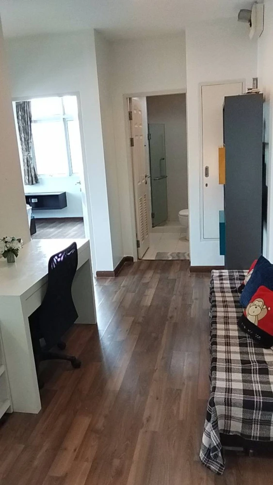 🏙️✨ Condo for sale: Chewathai Ratchaprarop | Large 2-bedroom unit with a long balcony and great view! Very livable! ✨🏙️