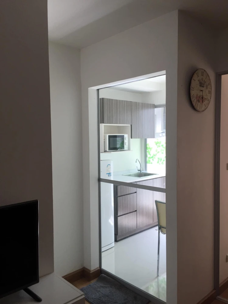 🎯🏢 Condo for sale: Den Vibhavadi | Great location, on the main road, near the BTS Skytrain! 🏢🎯