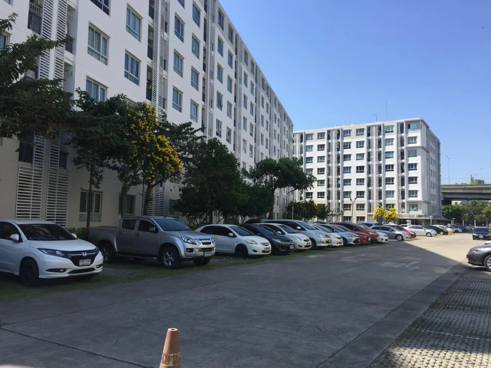 🎯🏢 Condo for sale: Den Vibhavadi | Great location, on the main road, near the BTS Skytrain! 🏢🎯