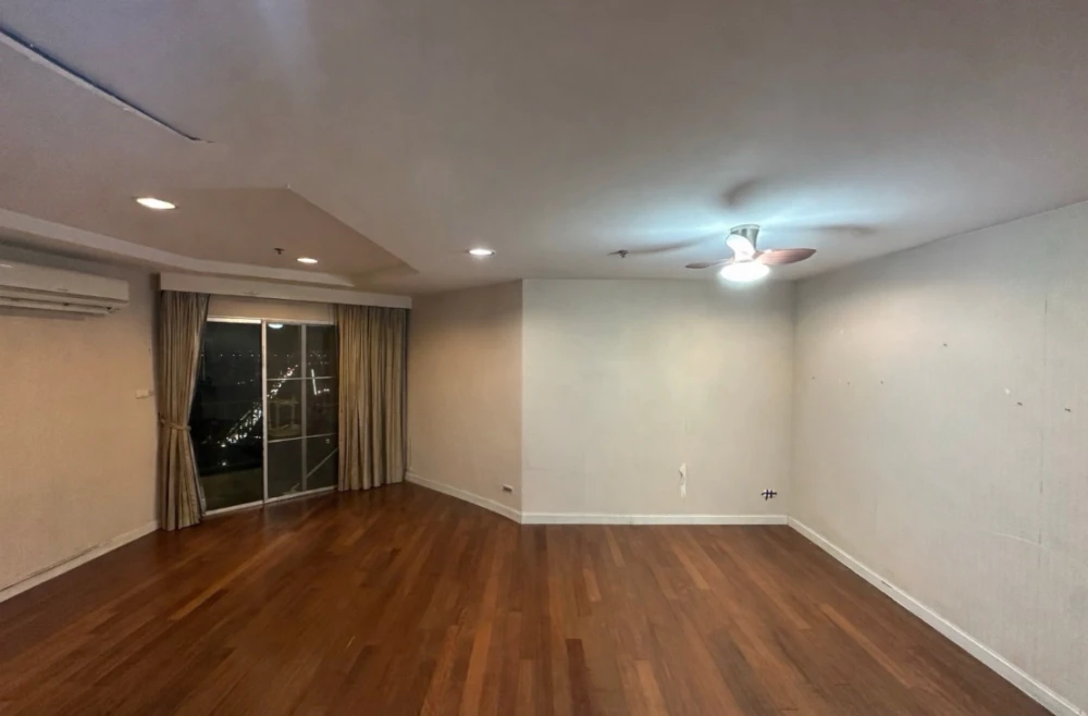 🏠🌃Condo for Sale: Belle Grand Rama 9 🏠🌃