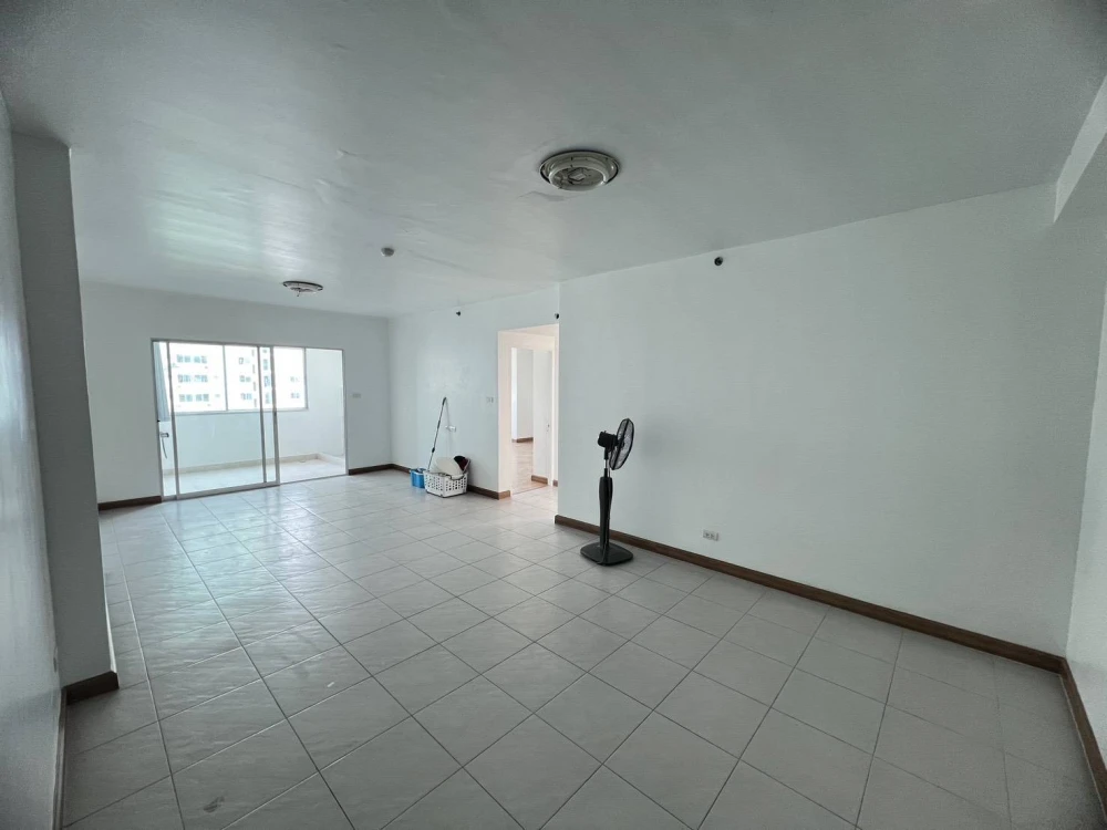 🏠🌃 Urgent Sale: Supalai Park Kaset Condo 🏠🌃