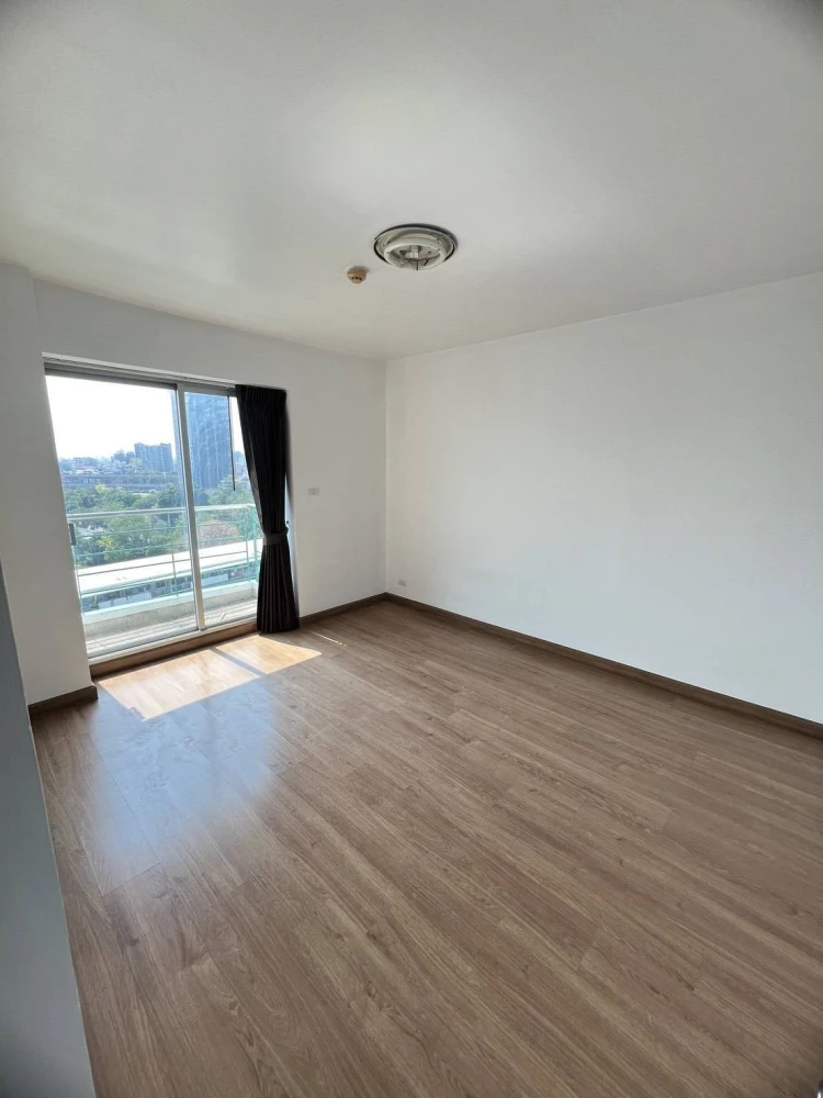🏠🌃 Urgent Sale: Supalai Park Kaset Condo 🏠🌃