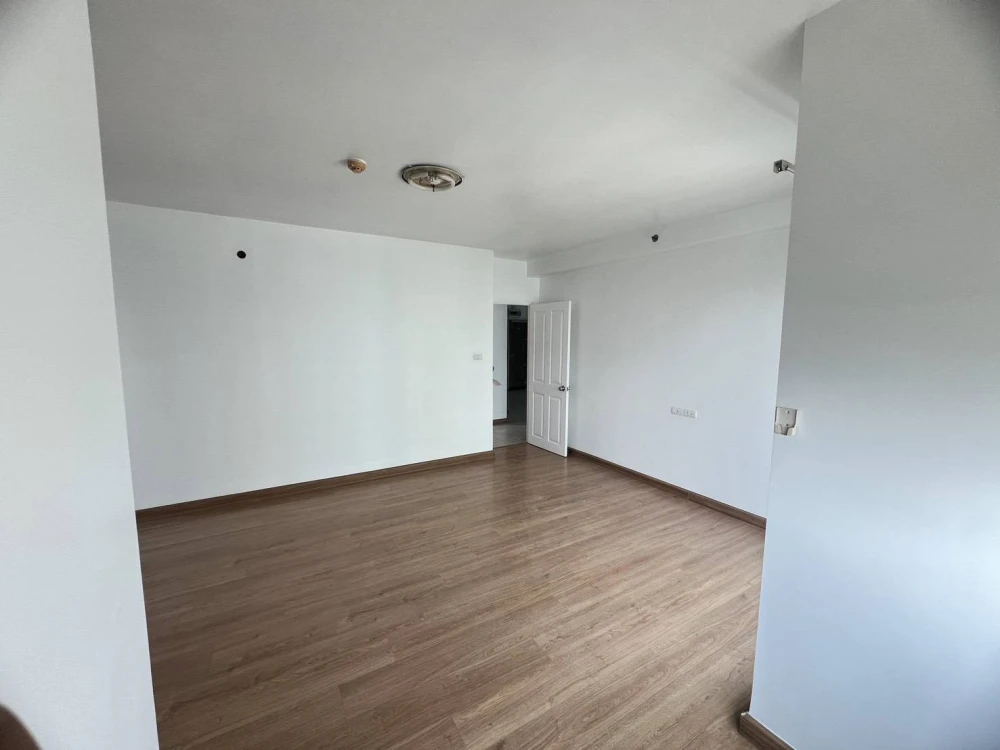 🏠🌃 Urgent Sale: Supalai Park Kaset Condo 🏠🌃