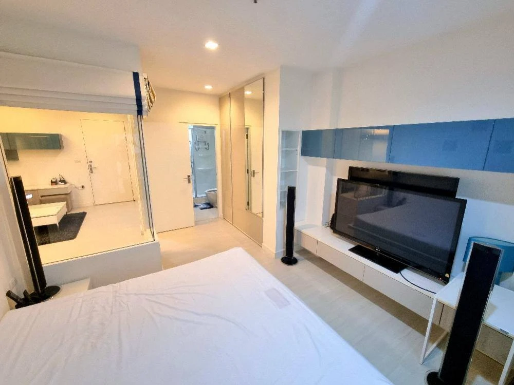 🏠🌃 Urgent Sale: Condo The Room Ratchada-Ladprao 🏠🌃