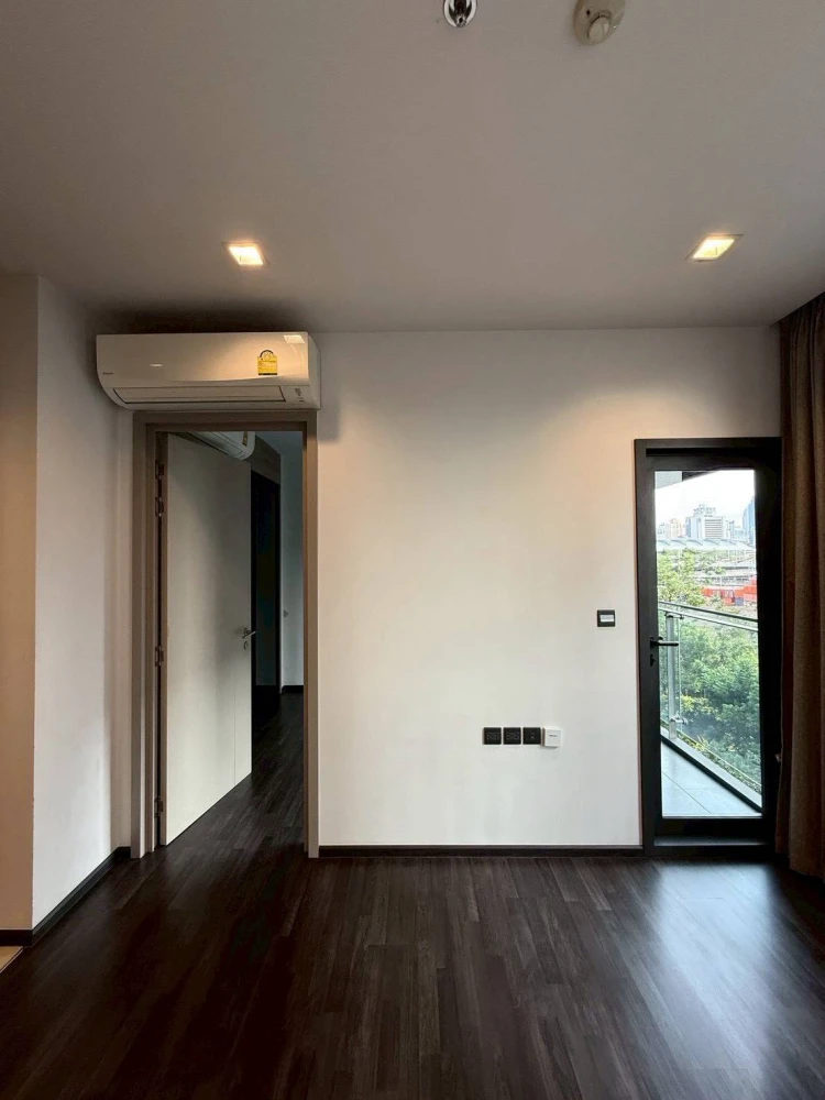 🏠🌃 Urgent Sale: The Line Asoke Ratchada Condo 🏠🌃